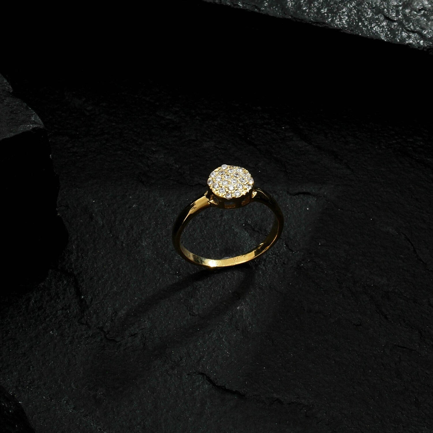 Anel Sirius Colmeia Cravejado de Zircônia